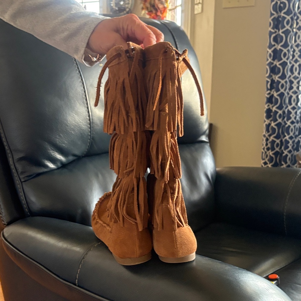 Steve Madden Brown Fringe Boots